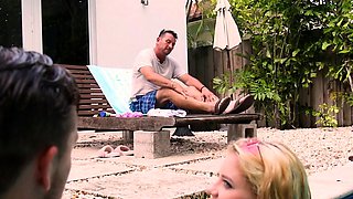 Family Strokes-The Right Approach To The Family Business