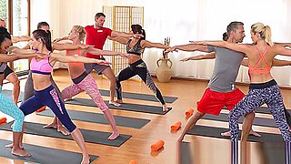 Yoga teacher bangs hot blonde babe at the gym
