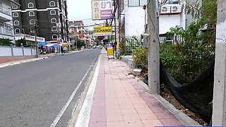 Thai GF morning blowjob and coffee after