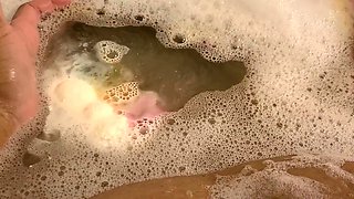 Splish Splash Hot Mama's Taking a Bath