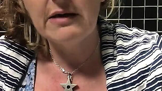 Desperate Cougar Does a Massive Pee in Dallas as Part of Her ‘pissing Around the World’ Collection!