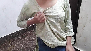 Teacher ne jabar dasti meri chut mari