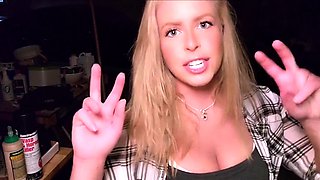 Amateur Blonde Fisting Her Ass