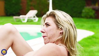 These Scissoring, Pussy Eating Old And Young Lesbian Get It On In The Garden - MatureNl