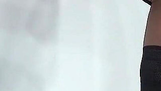 Pissing Babe in Nylon