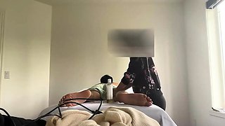 amateur innocent doll1 fingering herself on live webcam