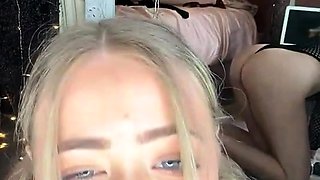 Blonde emo amateur solo masturbation