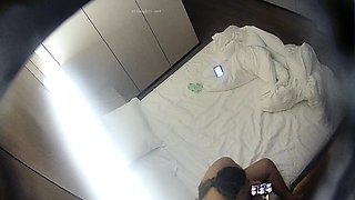 Squirting Milf HIDDEN CAM CAUGHT GIRL MASTURBATE