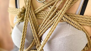 Cross-legged Shibari Bondage Play 60 Minutes