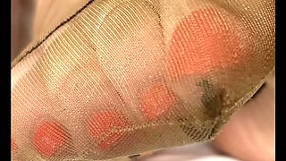 Mrs Mature Feet Buys New Bra - Big Natural Tits & Nylon Stockings Foot Fetish
