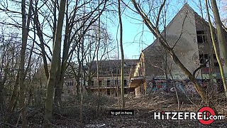 Steven Shame is exploring the abandoned former hospital, and remembers a hot fuck scene where Bodo nailed Czech teen Megan Venturi. - Hitzefrei