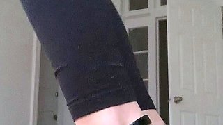 Amateur Foot Fetish Girlfriend Sucks and gives a Footjob