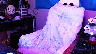 Close up teen pussy gaping action
