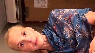 Amateur Webcam Chick Masturbates On Webcam More at