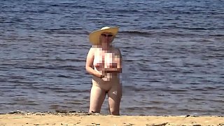 Naked Hot MILF on a Nude Beach