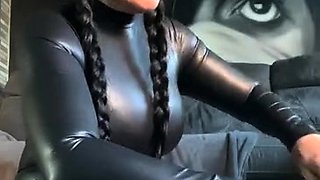 Webcam milf with breast milk live hardcore masturbate