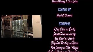 An erotic night at the museum with Riley Reid