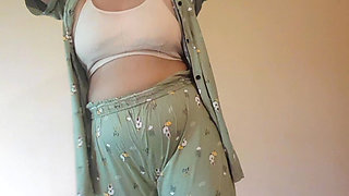 Desi Girl Dancing on the Bed