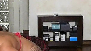 I Fuck the Policeman Who Came to Arrest