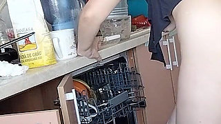 Sexy Naked Stepmom in the Kitchen Amateur Wife Does Housework Naked.