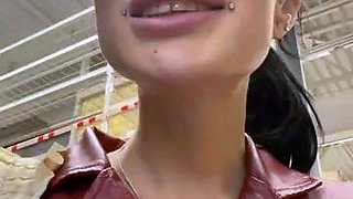 Melissa_crazy russian toilet camwhore