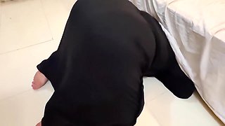 Arab Hot Maid Stuck When She Clean Under Bed - Big Ass Hijabi Girl Wear Abaya Niqab & Panty