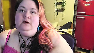 SSBBW Smoking While Playing with My Neck and Massive Arms