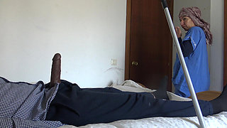 This Muslim Woman Is Shocked!!! I Take Out My Big Black Cock for My Turkish Maid.