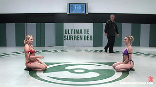 Alexa Von Tess "the Badger" (2-0) Vs Darling "the Grappler" (0-0)