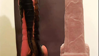 Voliv34 Dildo en String