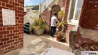 Blonde PAWG Dee Siren Fucks Hubby on Venice Beach - Outdoor Public Sex & Squirting