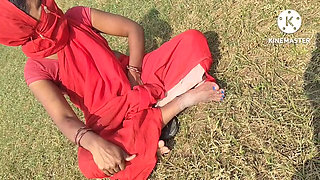 Indian village Desi Local bhabhi and boy friends sex video Hindi odio