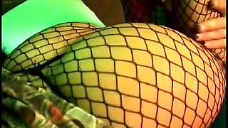 Beautiful and Provocative - (film Completo)