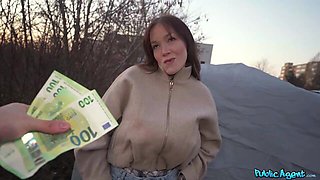 Doll with perfect round ass Paola Guerra likes jumping on a big dick