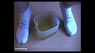 Private Home Tape - My fresh piss enjoyed from a bowl
