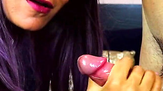 Handjob therapist gives handjob and throbbing oral creampie