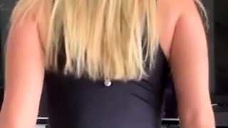 Stacyswiftt Nudes Strip Tease OnlyFans Video Leaked