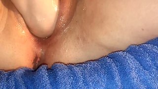 Hooray, I Fist Me Deep in My Cunt Yesterday
