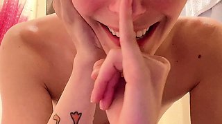 Beauty small tit amateur teen masturbating her shaved pussy