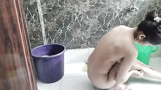 Desi aunty ko chod kar bur se pani pani kar diya