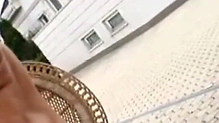 Full Extra Mandy Bright Outdoor Scene with 2 Franks