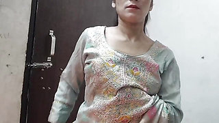 Step sister ko nanga kar ke pel diya