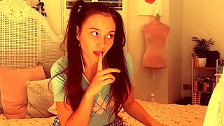 Amateur big ass brunette teen with