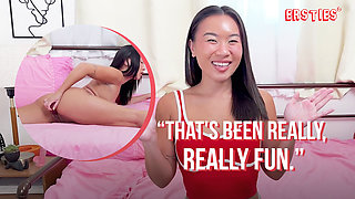 Ersties - Flexible Cutie Kimmy Does The Splits and Puts A Dildo Inside Her Pussy