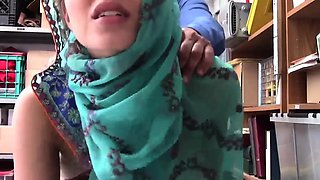 Granny caught grandchum's boss Hijab-Wearing Arab Teen