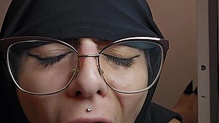 Blowing My Dildo While I Say Naughty Things Mia Niqab