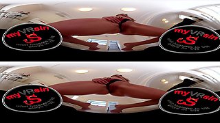 Rebecca Volpetti - Face Sitting 1 On 1 - Upskirt Fingering Shaved Pussy