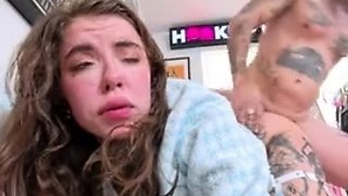 Perfect amateur babe fucked doggystyle