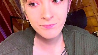 Amateur Blonde Teen Plays Solo with Toy Webcam Porn