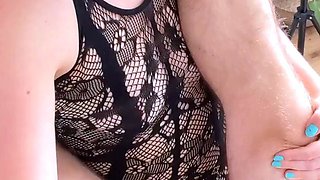 Hottest strapon weilding femdoms using toy